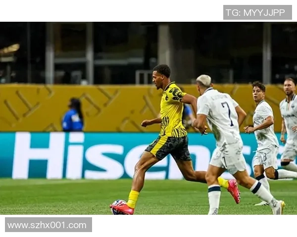 桑德兰与吉灵汉姆激战正酣比分揭晓引发球迷热议 桑德兰与吉灵汉姆激战正酣比分揭晓引发球迷热议