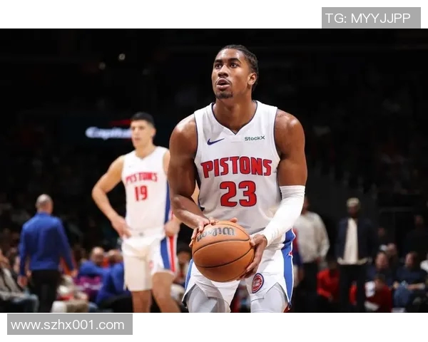 杰登艾维的崛起之路：从大学篮球明星到NBA新星的奋斗历程